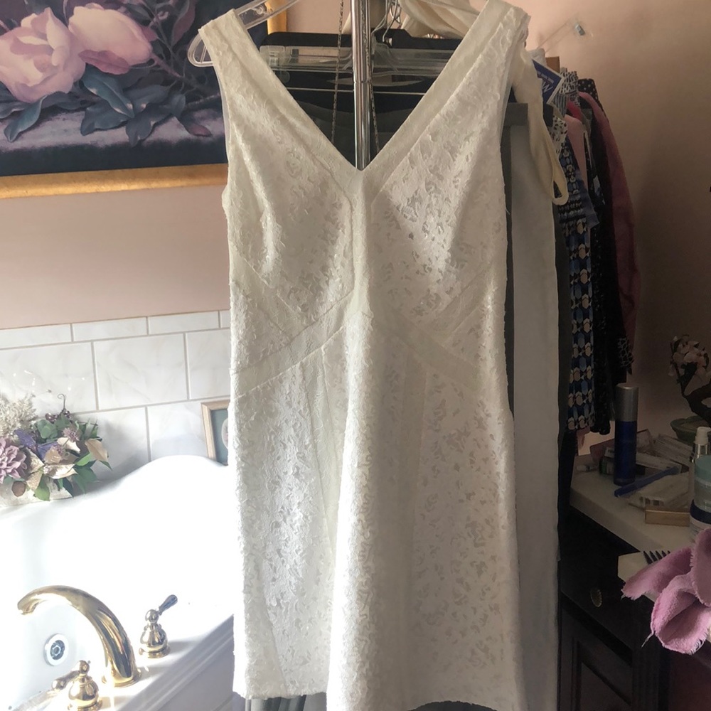 BCBG WHITE DRESS